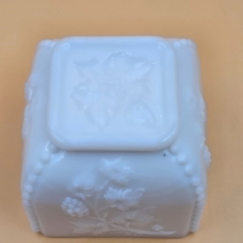 Westmoreland Paneled Grape Square Beaded Puff Milk Glass Box No Lid - Picture 5 of 6